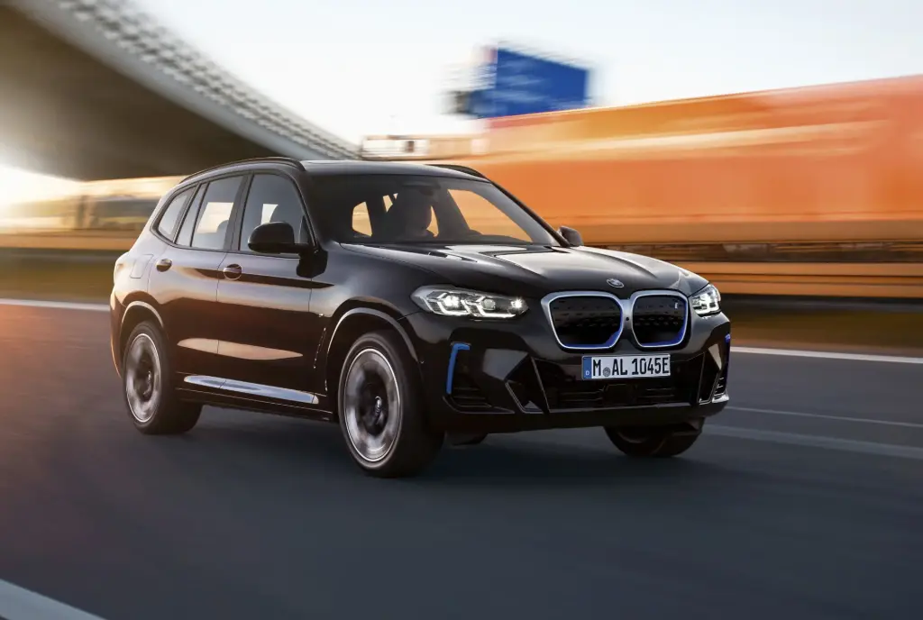 BMW IX3 VERSIÓN M,  2025 NUEVO
