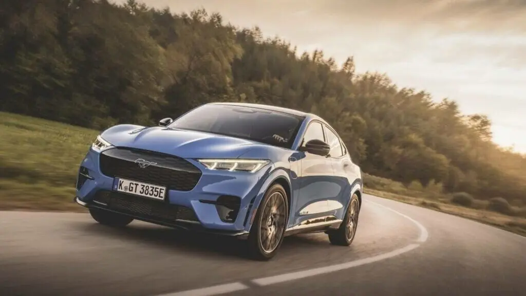 FORD MUSTANG MACH-E GT 2022  (33,500 kms)